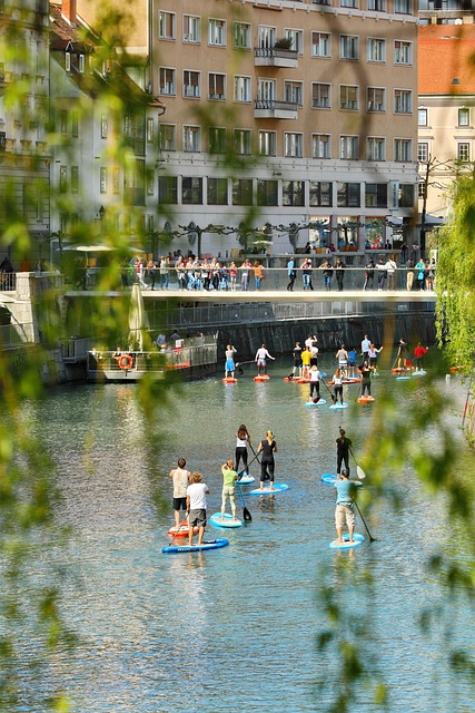 Ontsnap aan het kantoor: Verfris je team met teambuilding activiteiten outdoor